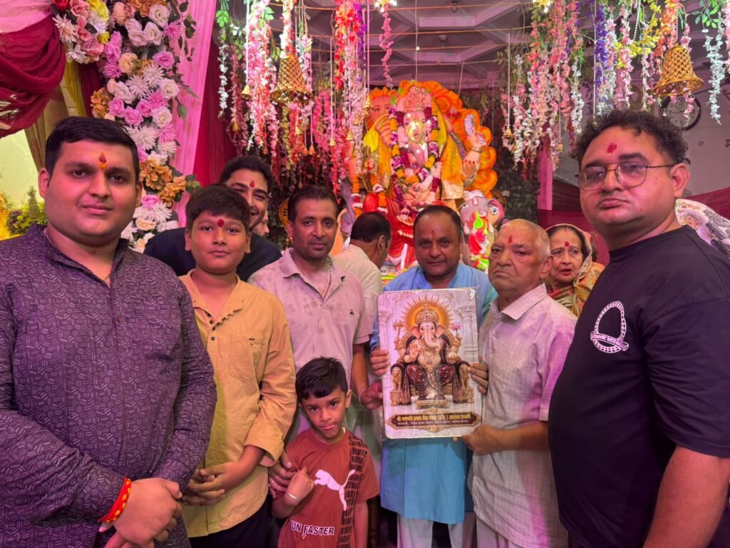 जालंधर कैंट में मंदिरों में किए गए गणपति बप्पा के संकीर्तन